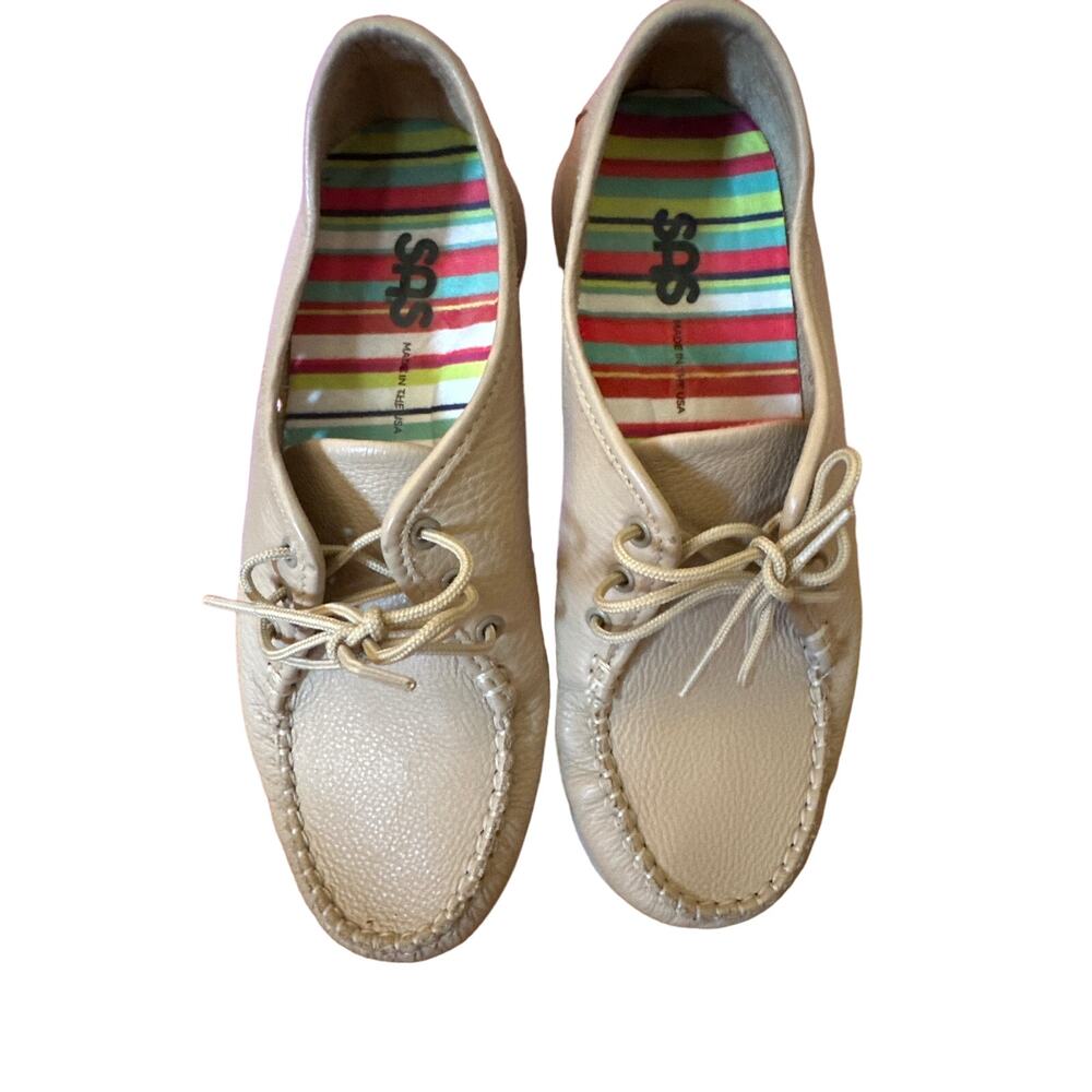 SAS Siesta women’s leather loafers cushion comfort soft rubber sole lace up 6W